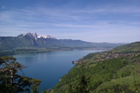 image tour lac de Thoune