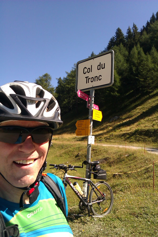 Daniel au sommet du col du Tronc