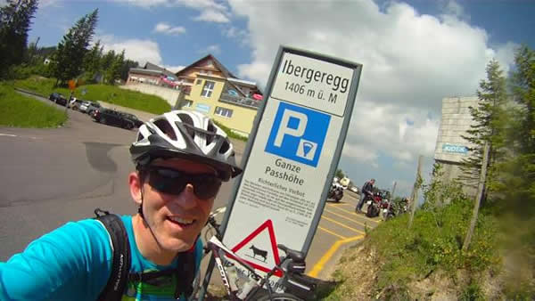 Daniel au sommet de l'Ibergeregg